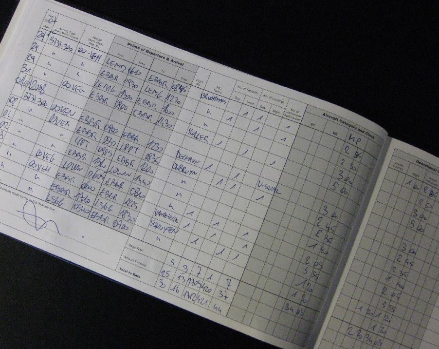 pilot logbook example